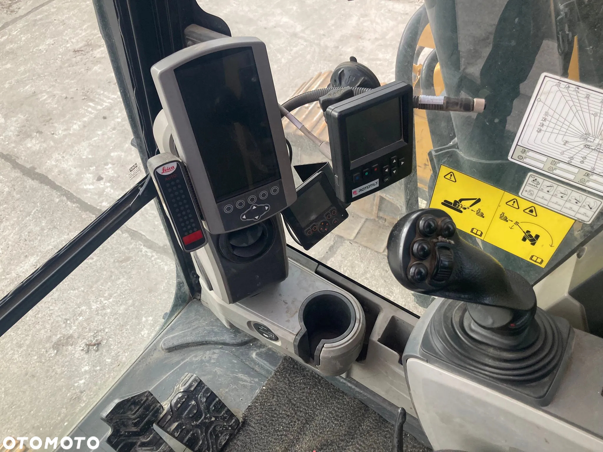 Caterpillar 325 F LCR Rototilt - 15
