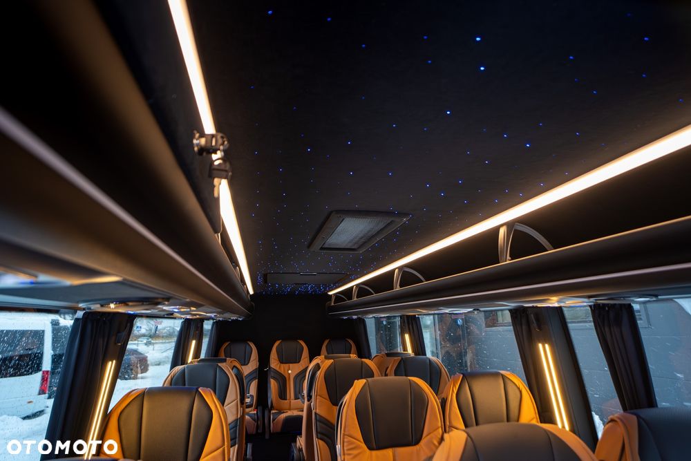 Mercedes-Benz Sprinter 519 - 18