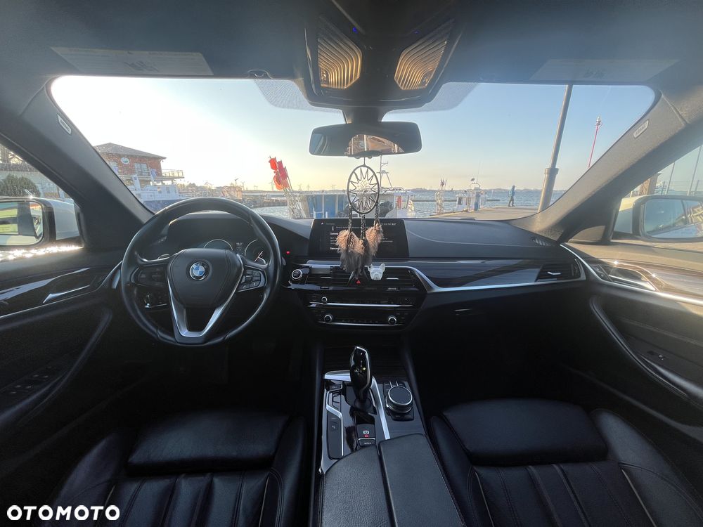 BMW Seria 5 530e iPerformance - 8