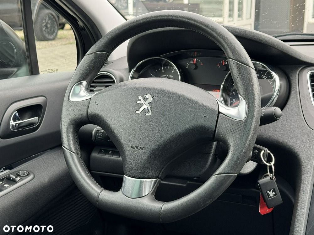 Peugeot 5008 PureTech 130 Style - 31