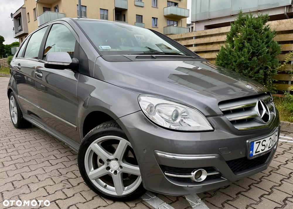 Mercedes-Benz Klasa B 200 Turbo SPORT EDITION - 15