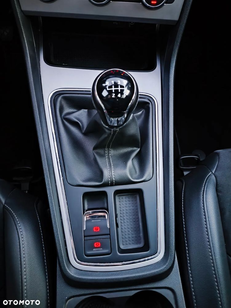 Seat Leon 1.2 TSI Start&Stop CONNECT - 25