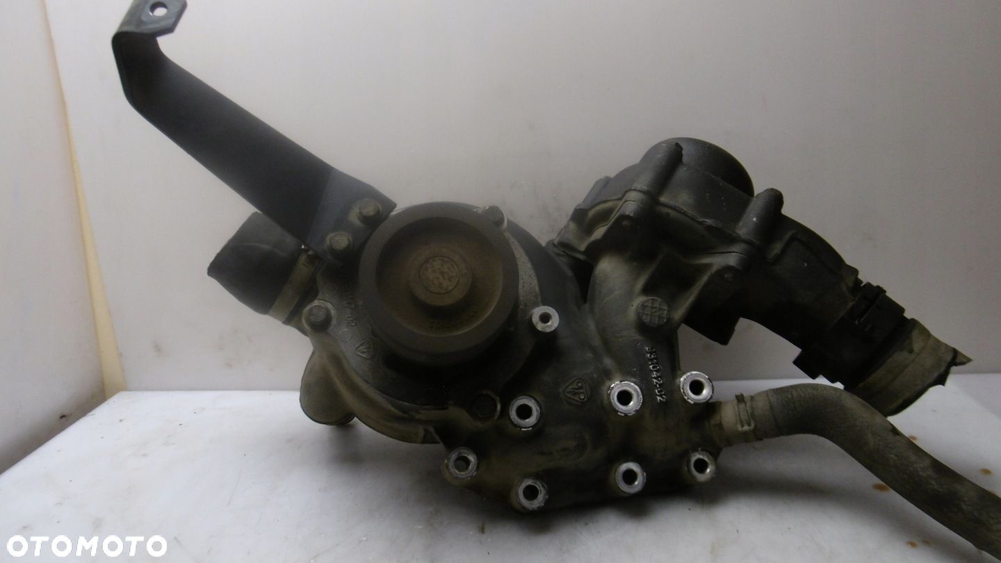 POMPA WODY SILNIKA DAF CF 85 XF 105 1678005 - 1