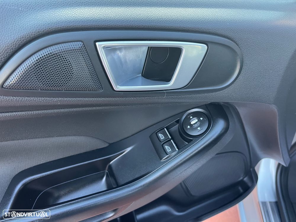 Ford Fiesta 1.0 SYNC Edition - 12