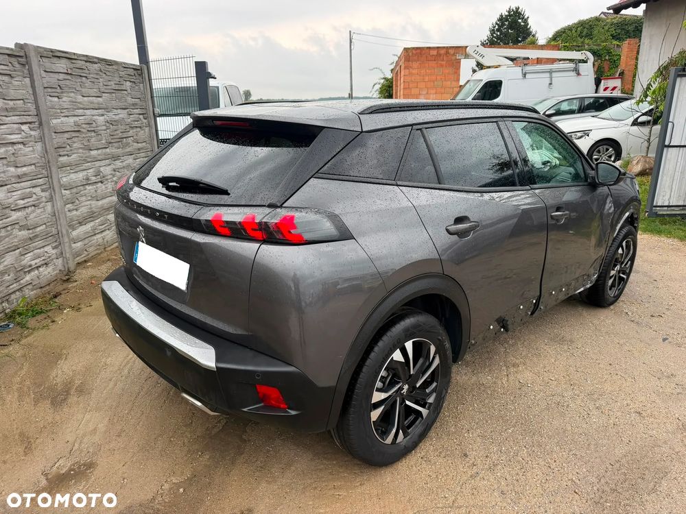 Peugeot 2008 PureTech 130 Allure - 38