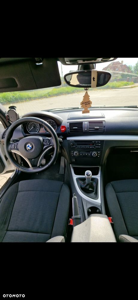 BMW Seria 1 116i - 15