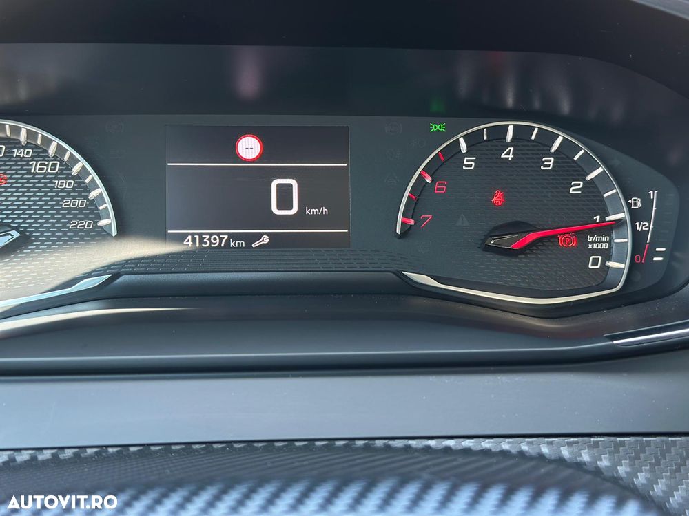 Peugeot 2008 - 19