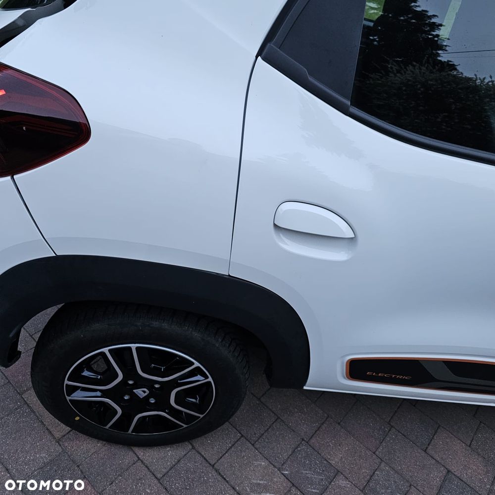 Dacia Spring 27.4kWh Essential - 9