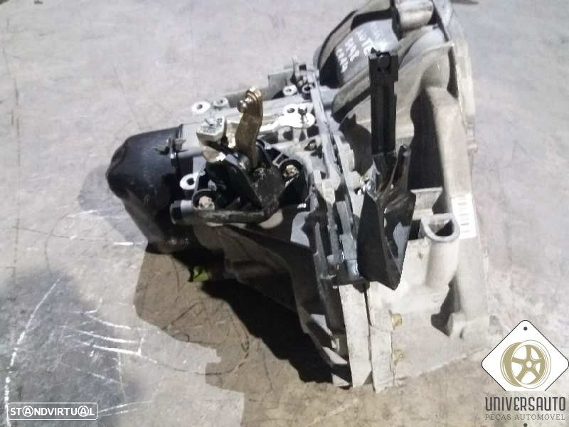 CAIXA VELOCIDADES NISSAN NOTE 2006 - 4