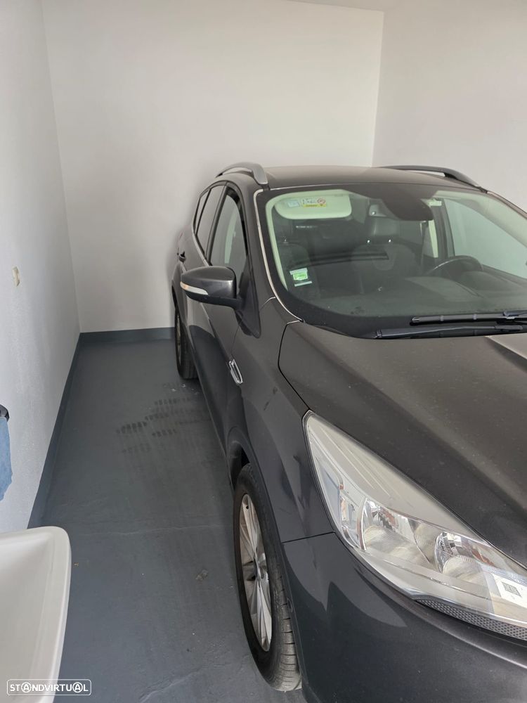 Ford Kuga 2.0 TDCi Titanium - 4