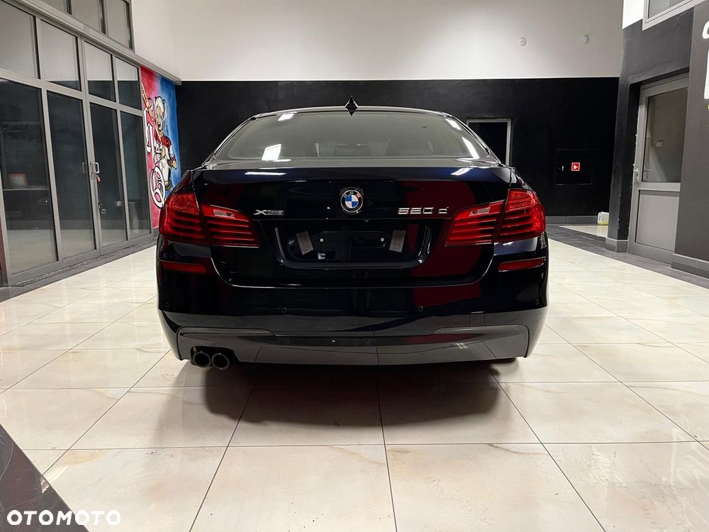 BMW Seria 5 520d xDrive Luxury Line - 7
