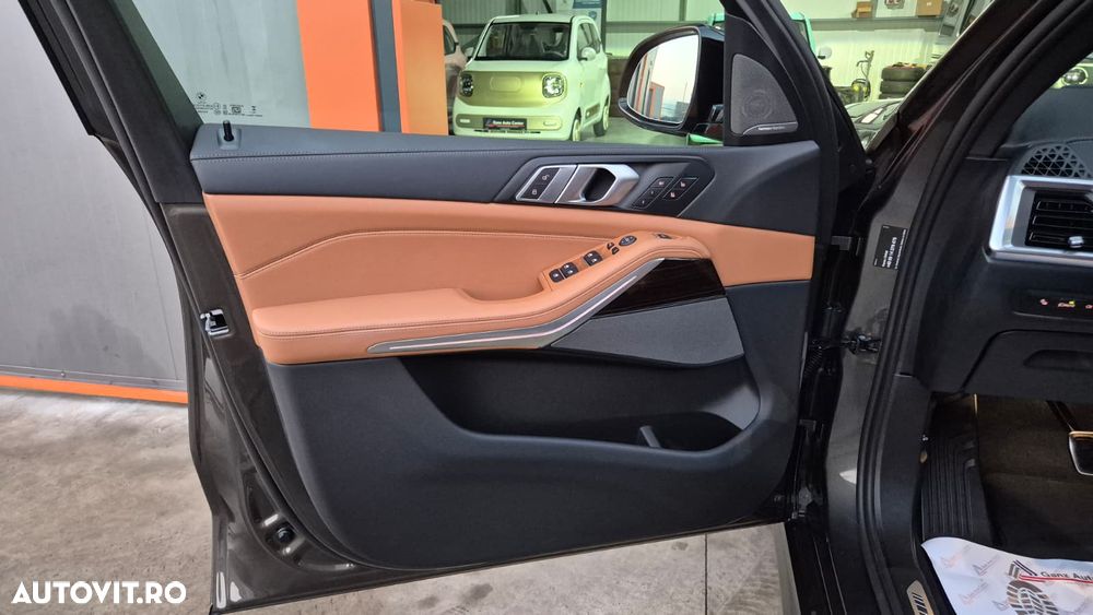 BMW X5 xDrive40d xLine - 17