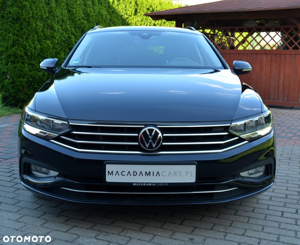 Volkswagen Passat 2.0 TDI SCR DSG Business - 2