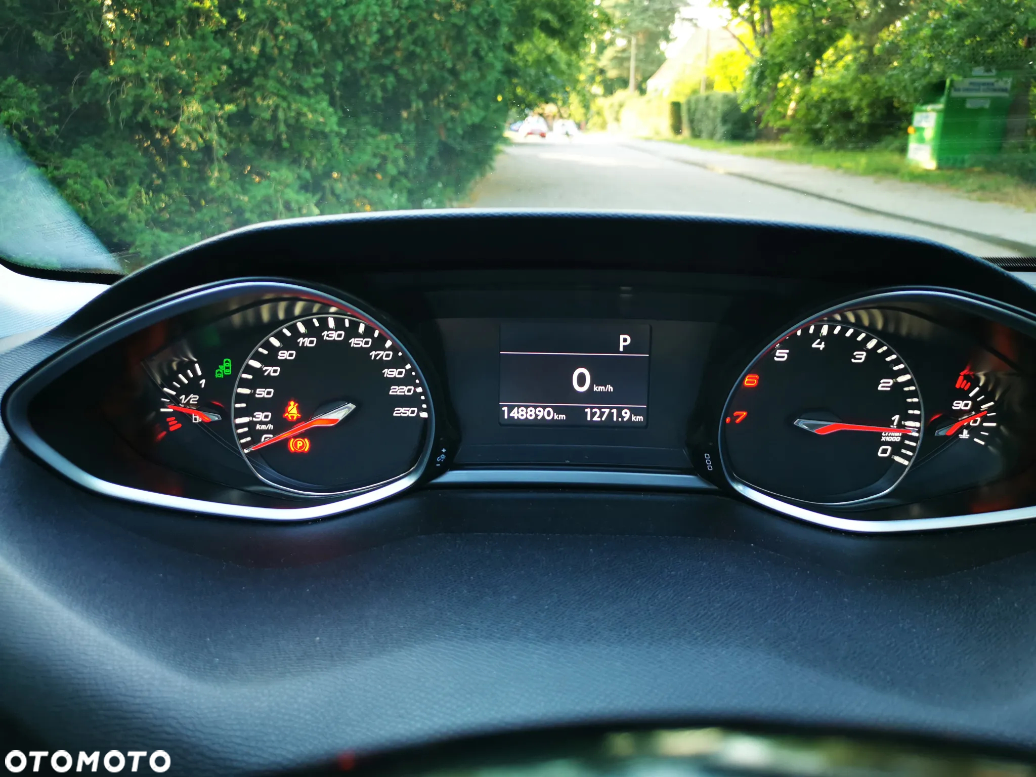 Peugeot 308 1.2 PureTech Allure S&S EAT6 - 16