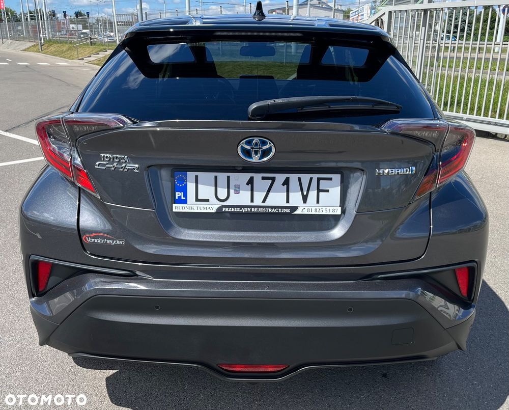 Toyota C-HR Flow - 17
