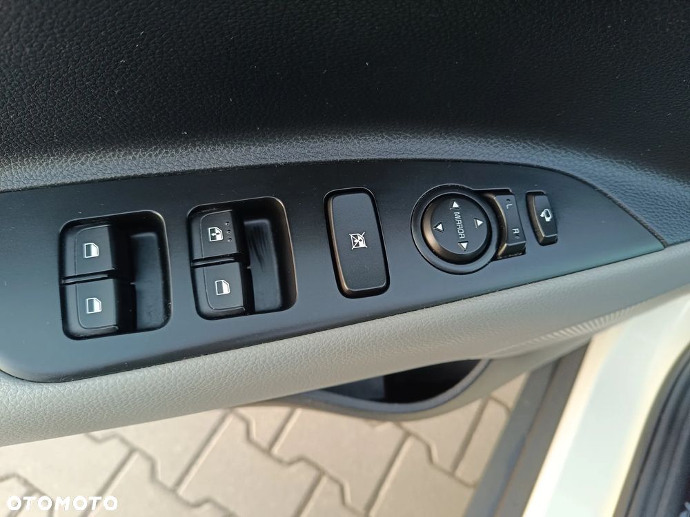 Kia Stonic 1.0 T-GDI L Business Line - 13