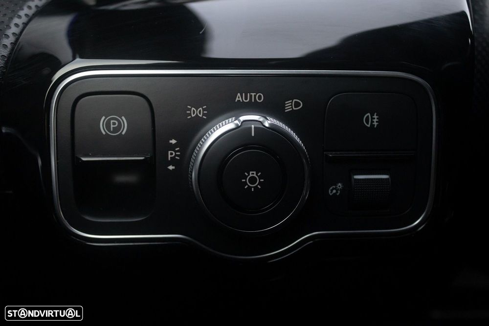 Mercedes-Benz A 180 d AMG Line Aut. - 18