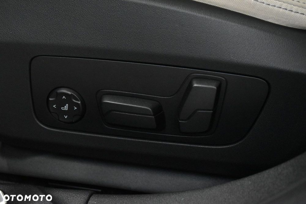 BMW Seria 2 - 13