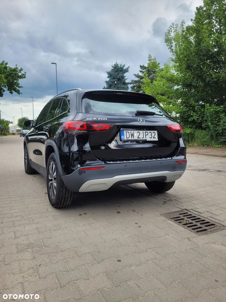 Mercedes-Benz GLA 200 - 5