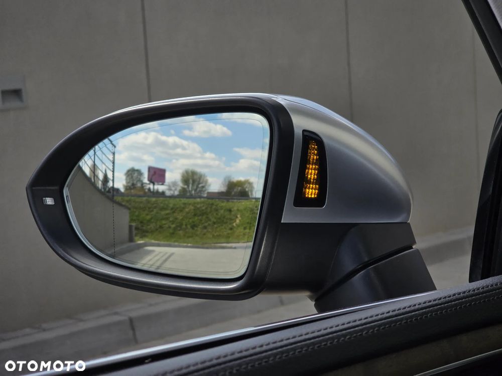 Volkswagen Arteon 2.0 TSI Elegance DSG - 24