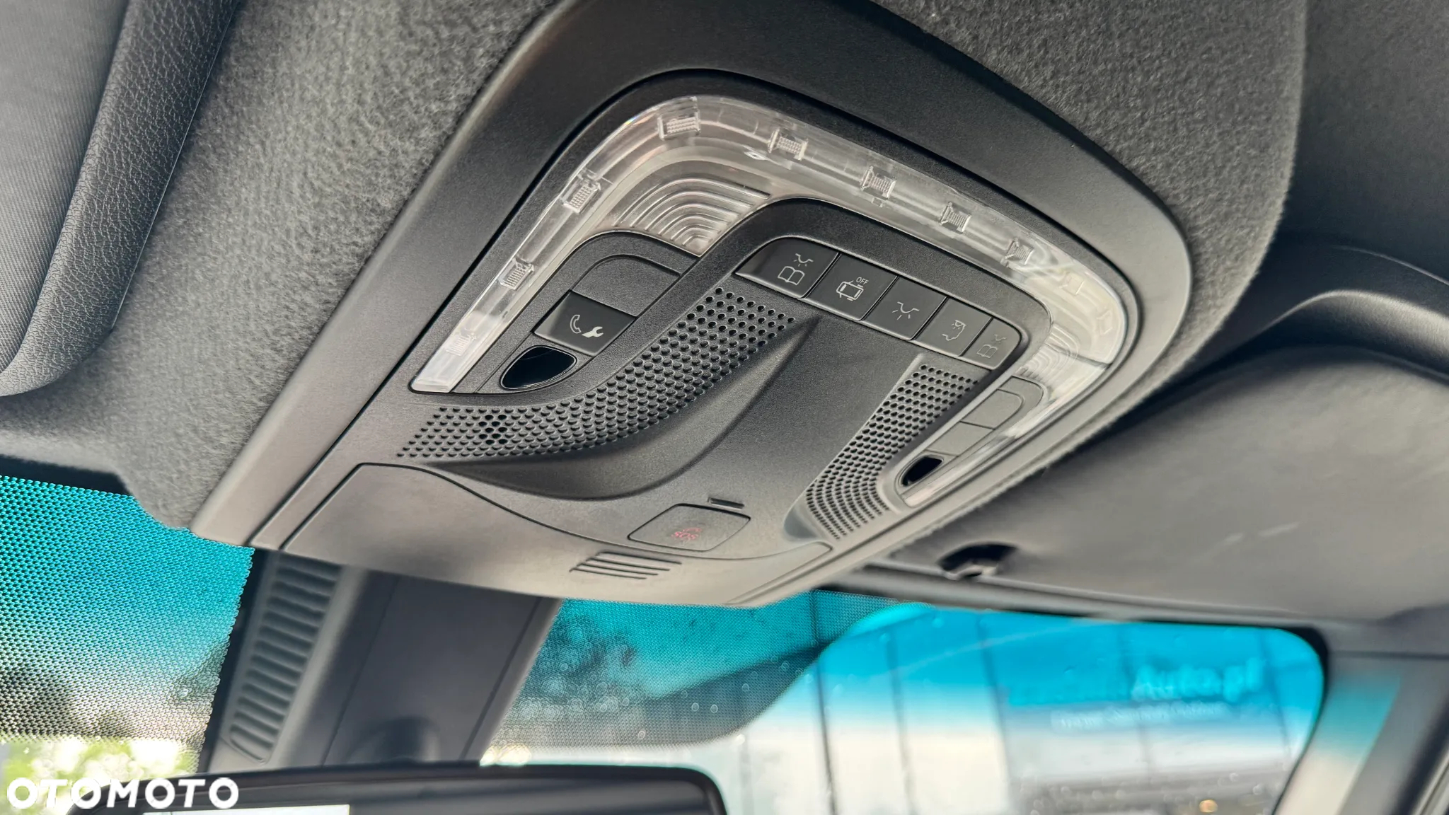 Mercedes-Benz Sprinter - 16