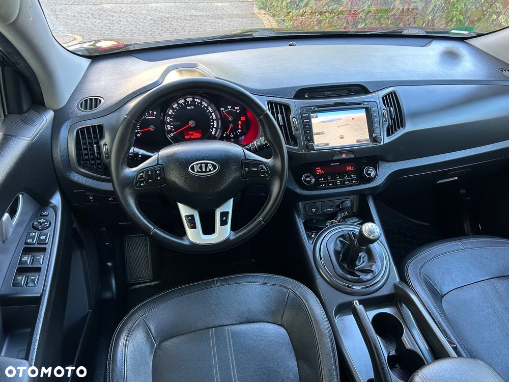 Kia Sportage 2.0 XL 2WD - 27