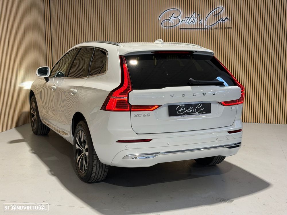 Volvo XC 60 2.0 T6 PHEV Inscription Expression AWD — photo 4
