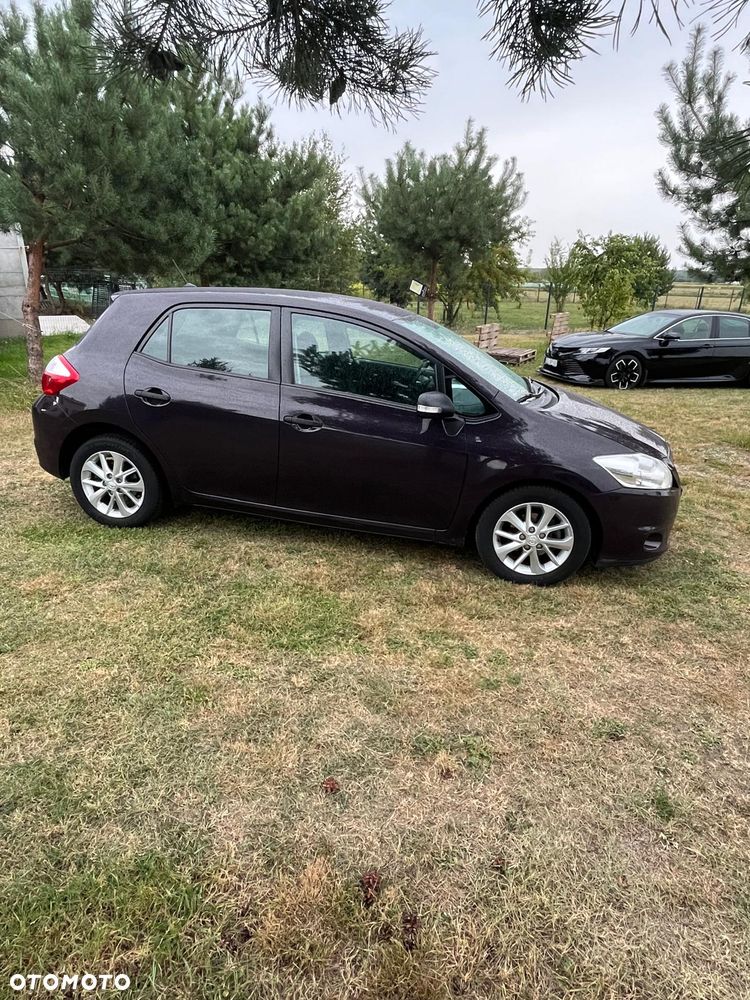 Toyota Auris 1.4 D-4D Luna - 7