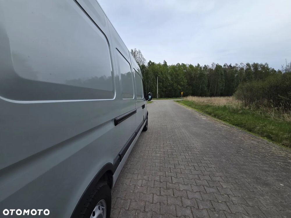 Nissan Interstar - 10