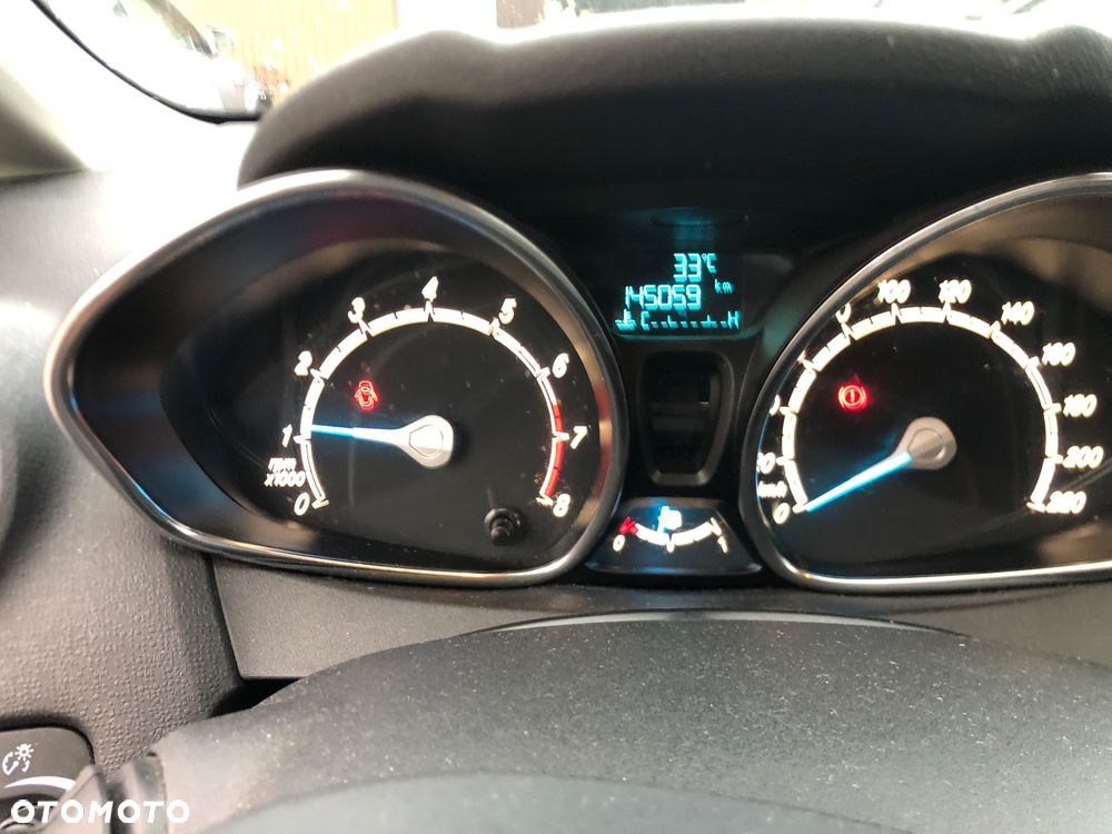 Ford Fiesta 1.0 EcoBoost S&S TITANIUM - 11