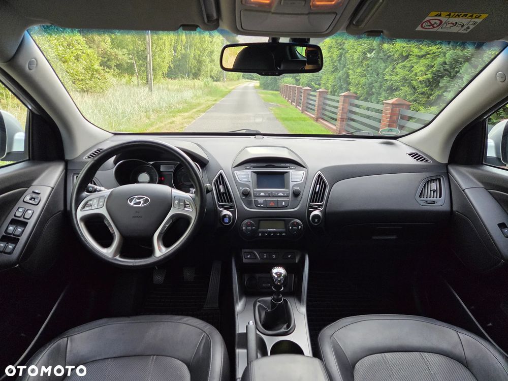 Hyundai ix35 2.0 CRDi 4WD Premium - 8