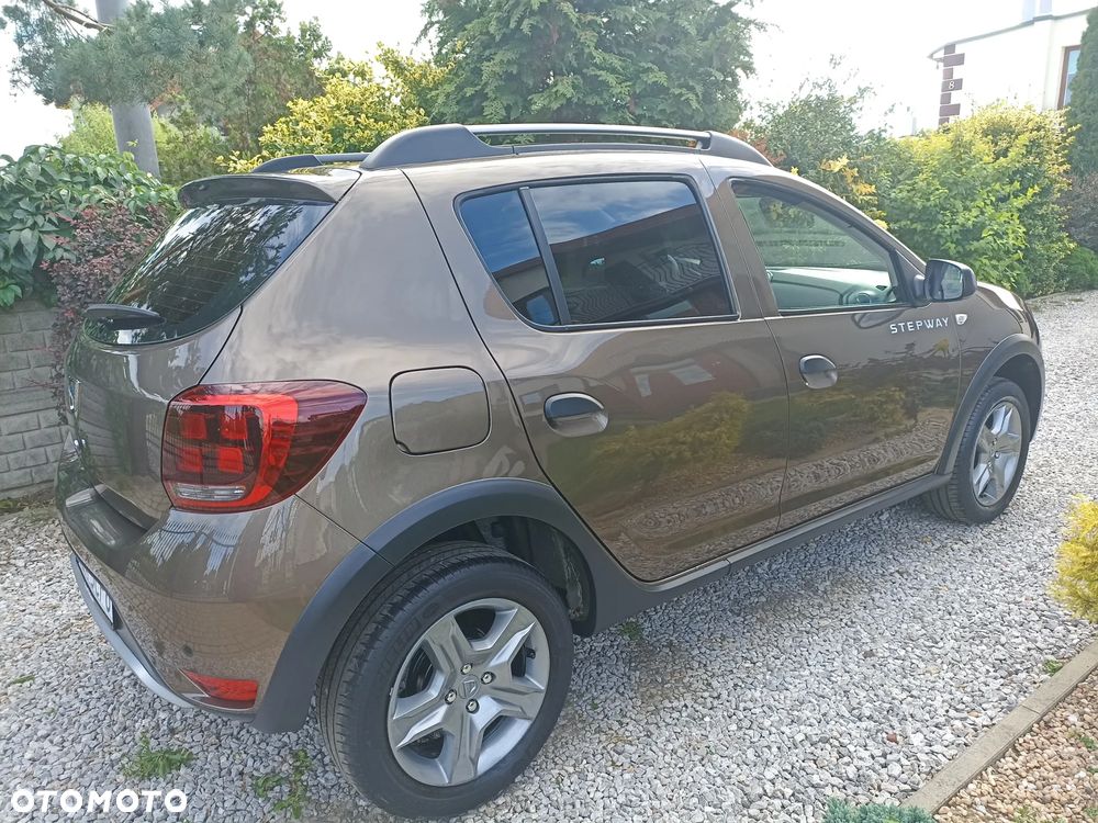 Dacia Sandero Stepway - 8