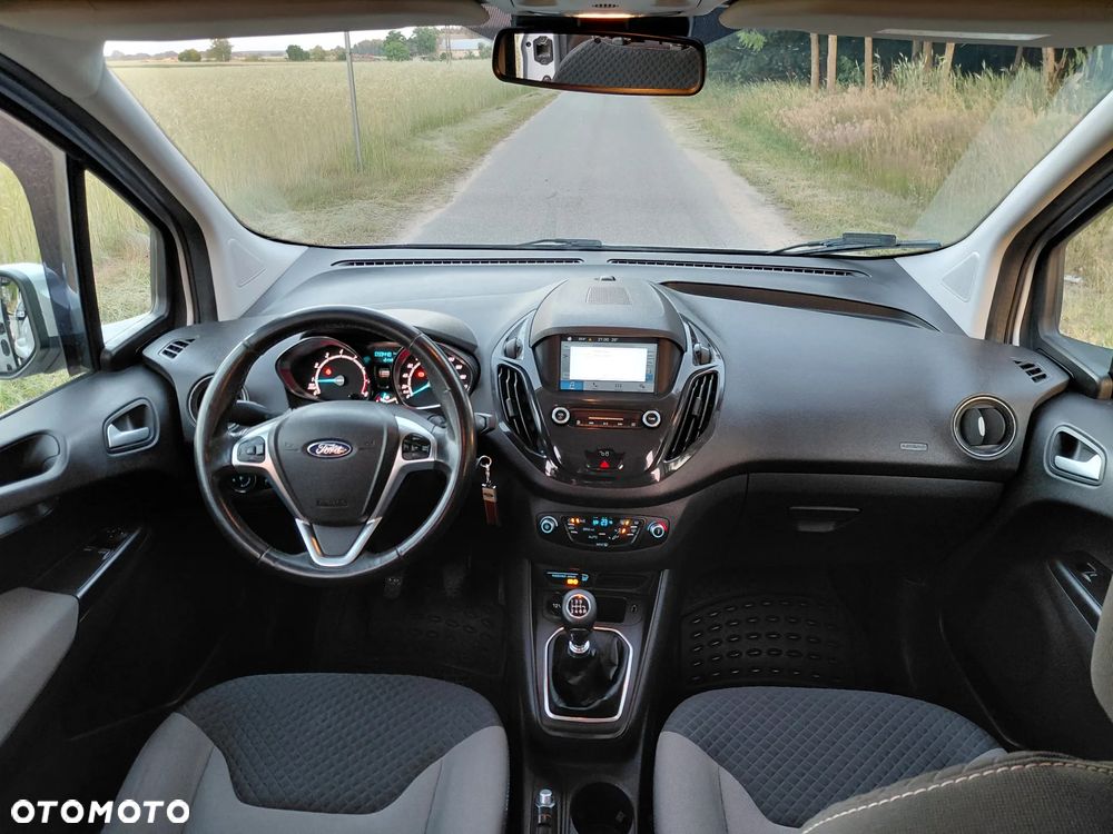 Ford Tourneo Courier 1.0 EcoBoost Sport - 12