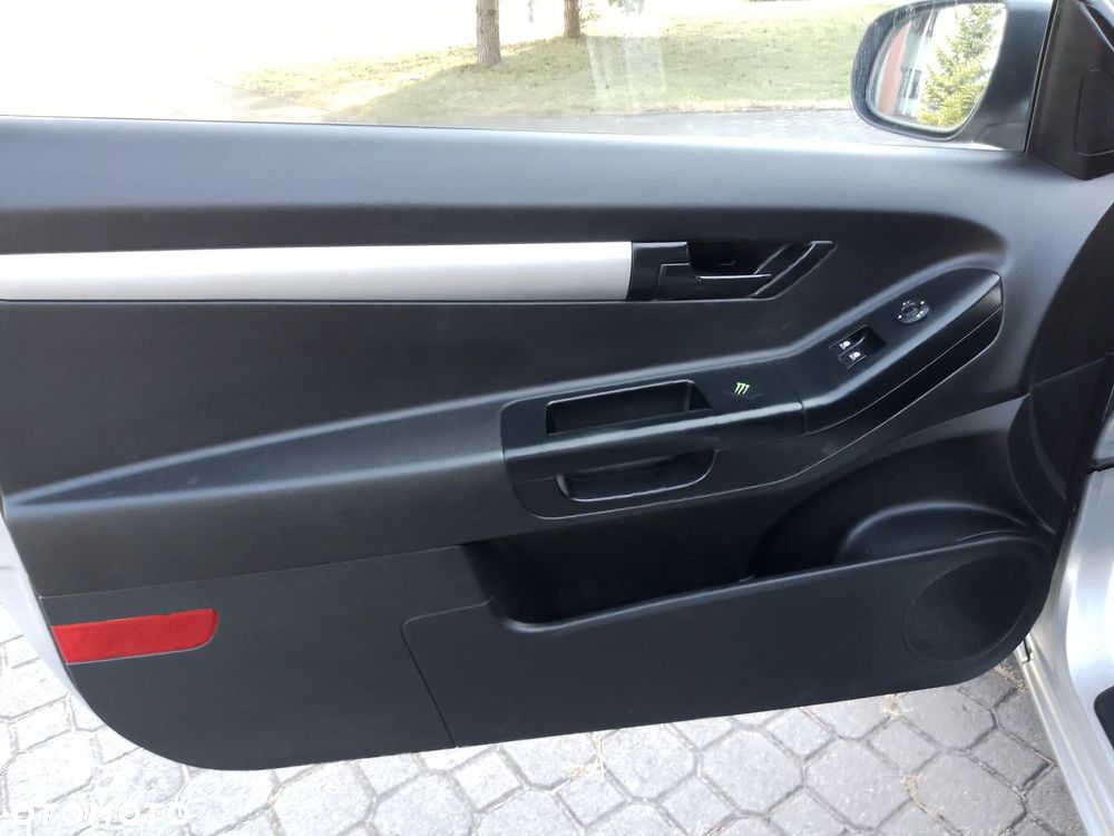 Kia Ceed 1.6 CVVT Dream-Team Edition - 15