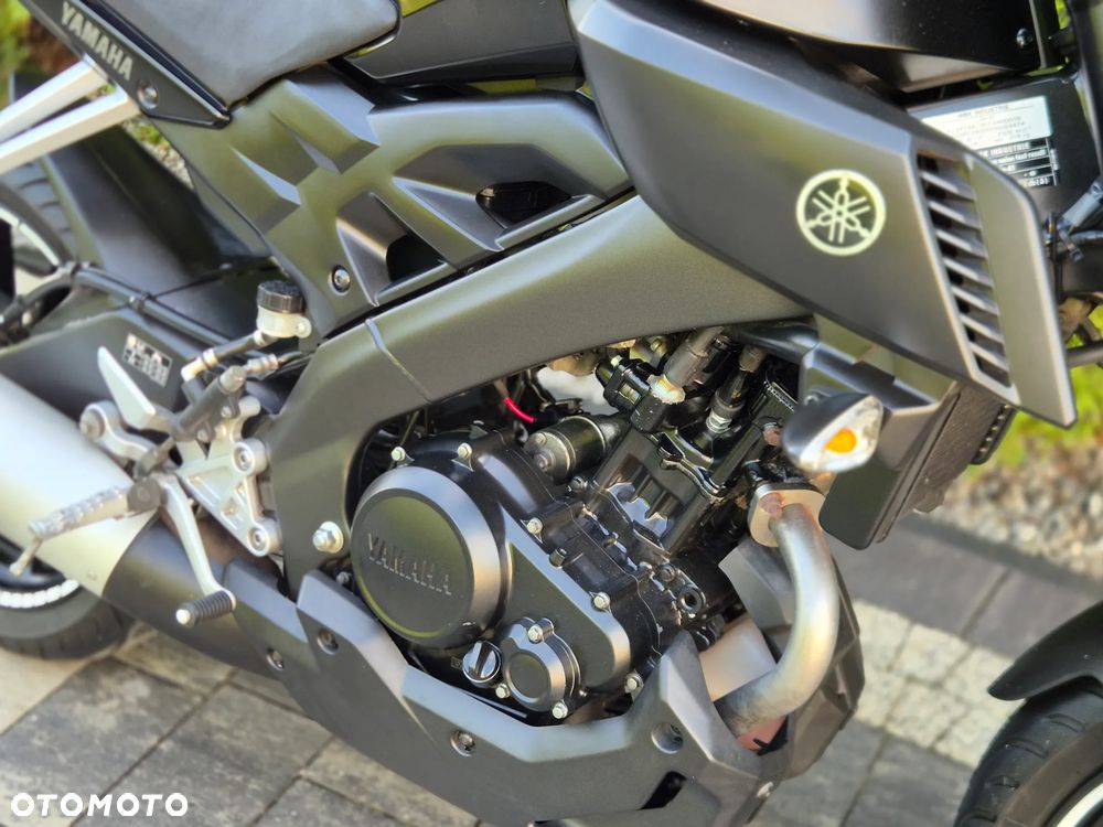 Yamaha MT - 11