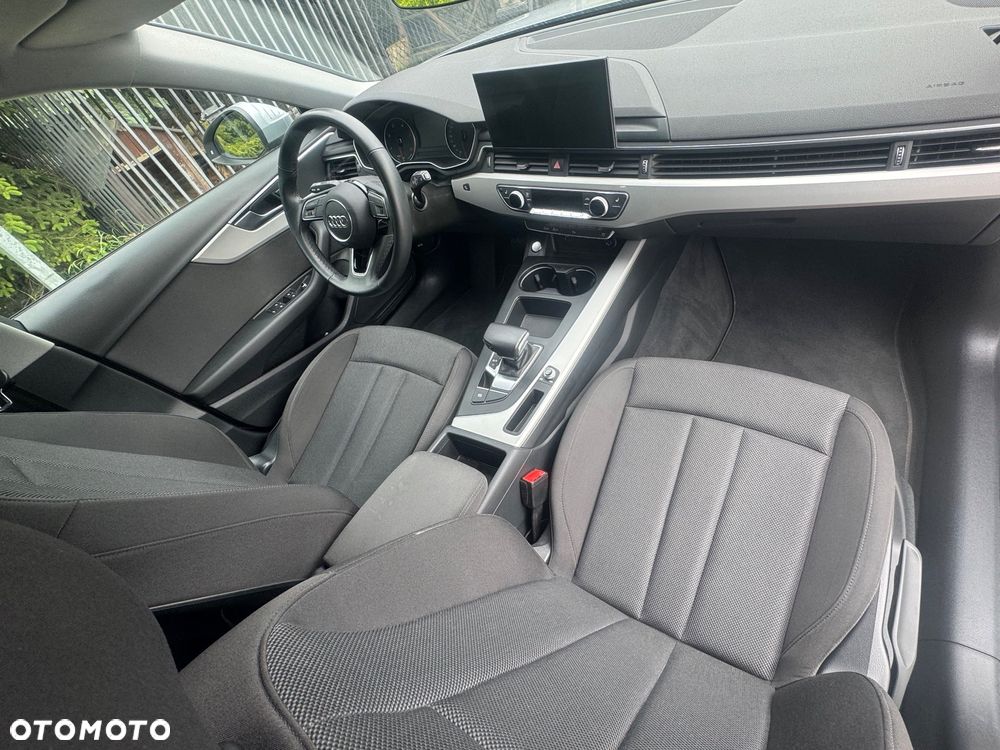 Audi A4 - 22