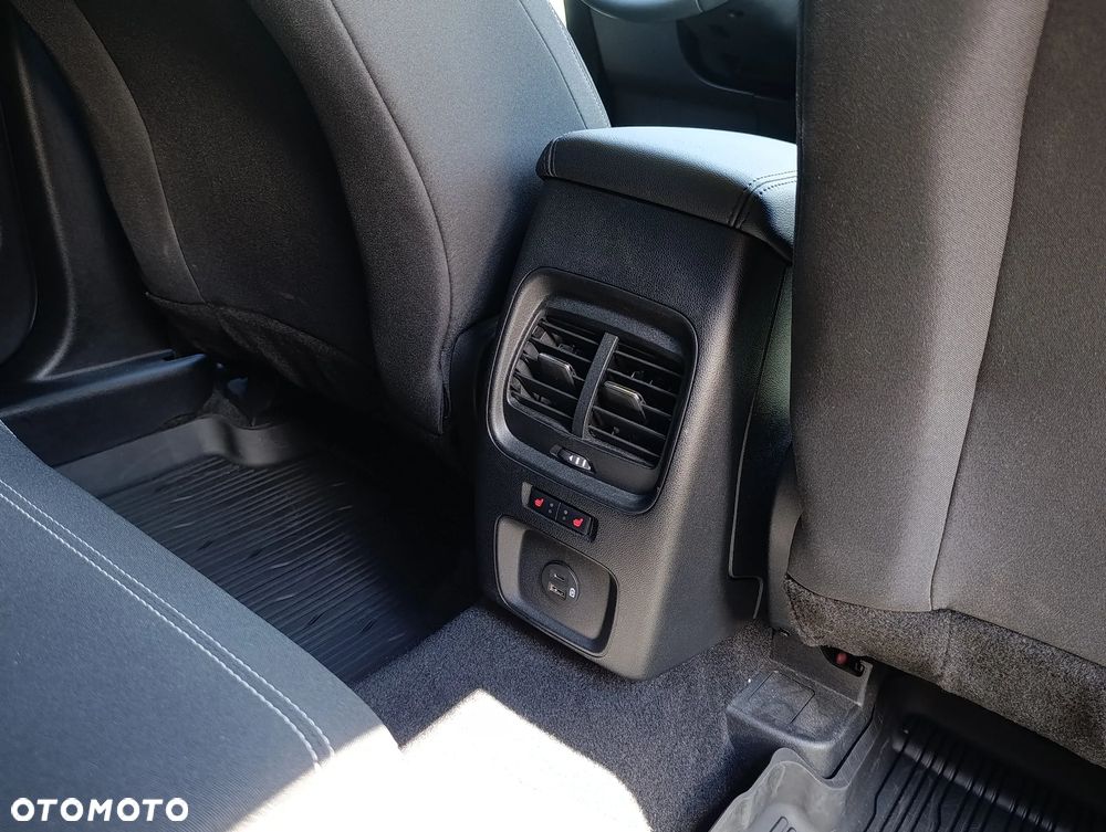 Ford Kuga 1.5 EcoBoost FWD Edition ASS - 24
