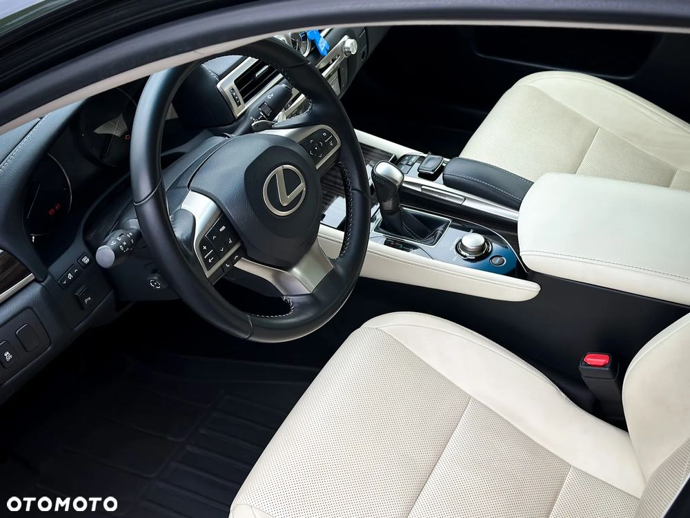 Lexus GS 200t / 300 Elegance - 27