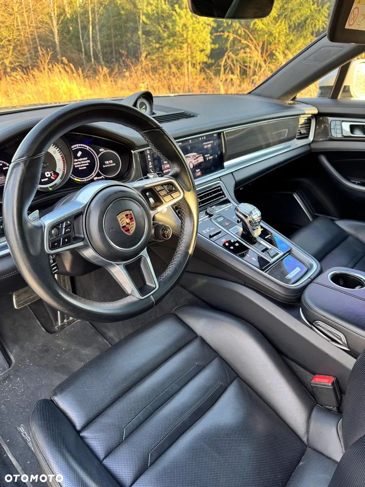 Porsche Panamera - 7