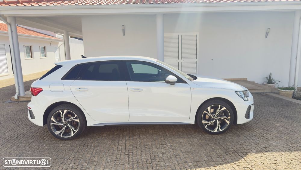 Audi A3 Sportback 40 TFSIe S line - 11