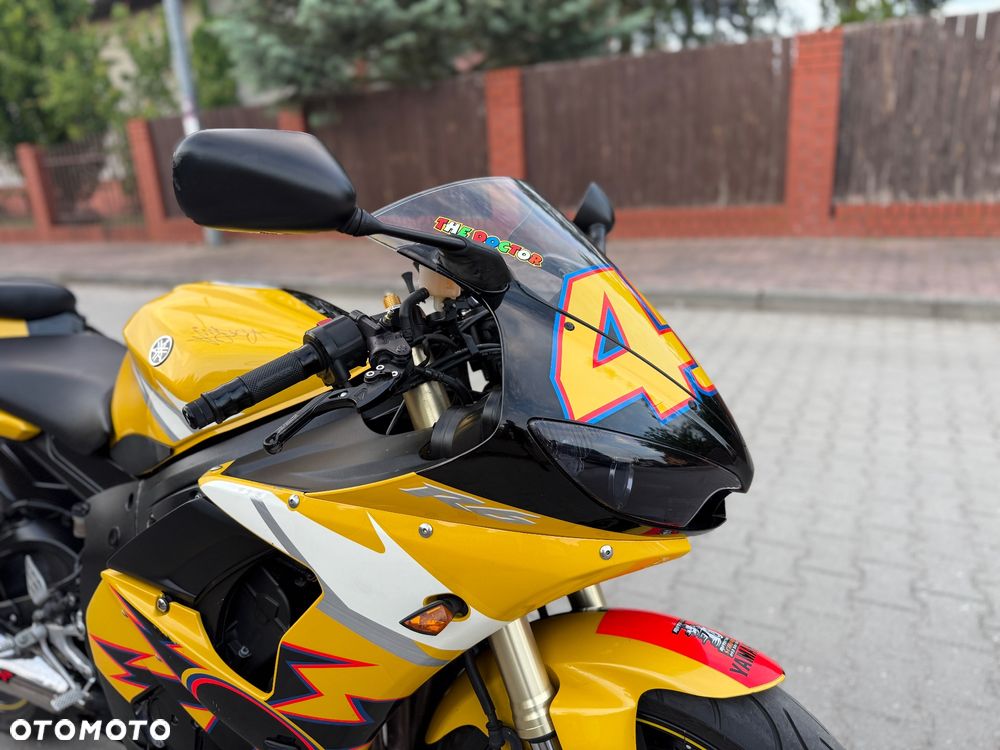 Yamaha R6 - 2