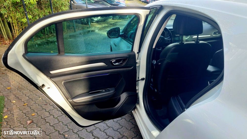 Renault Mégane 1.6 dCi Intens - 12