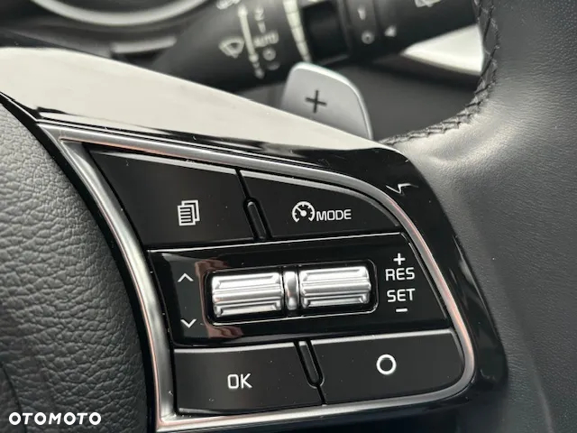 Kia XCeed - 16