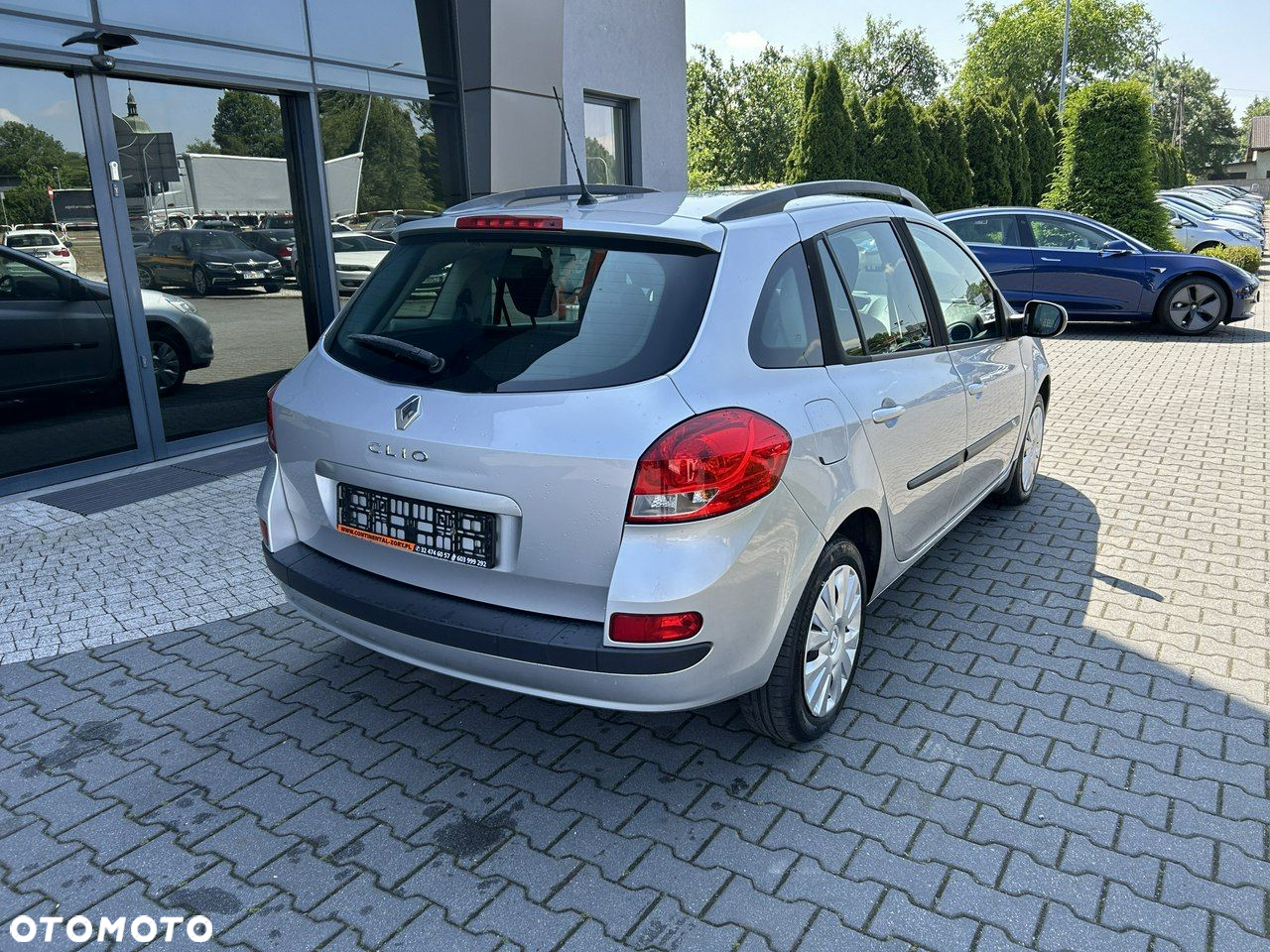 Renault Clio 1.2 16V 75 Dynamique - 4