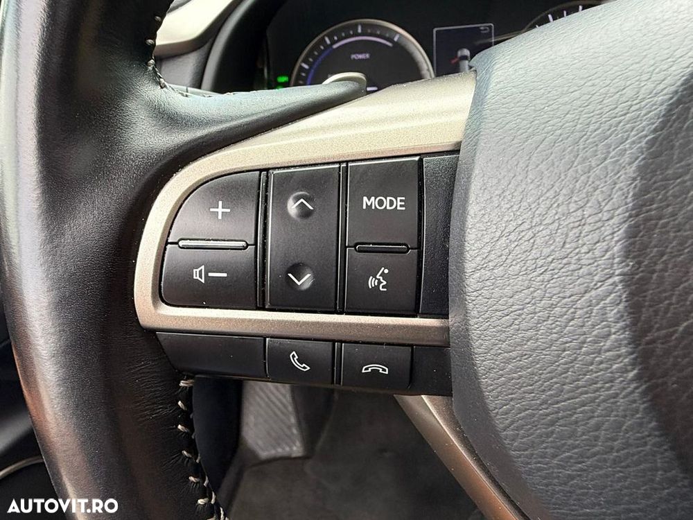 Lexus Seria RX 450h Aut. Luxury (trapa panoramica) - 28