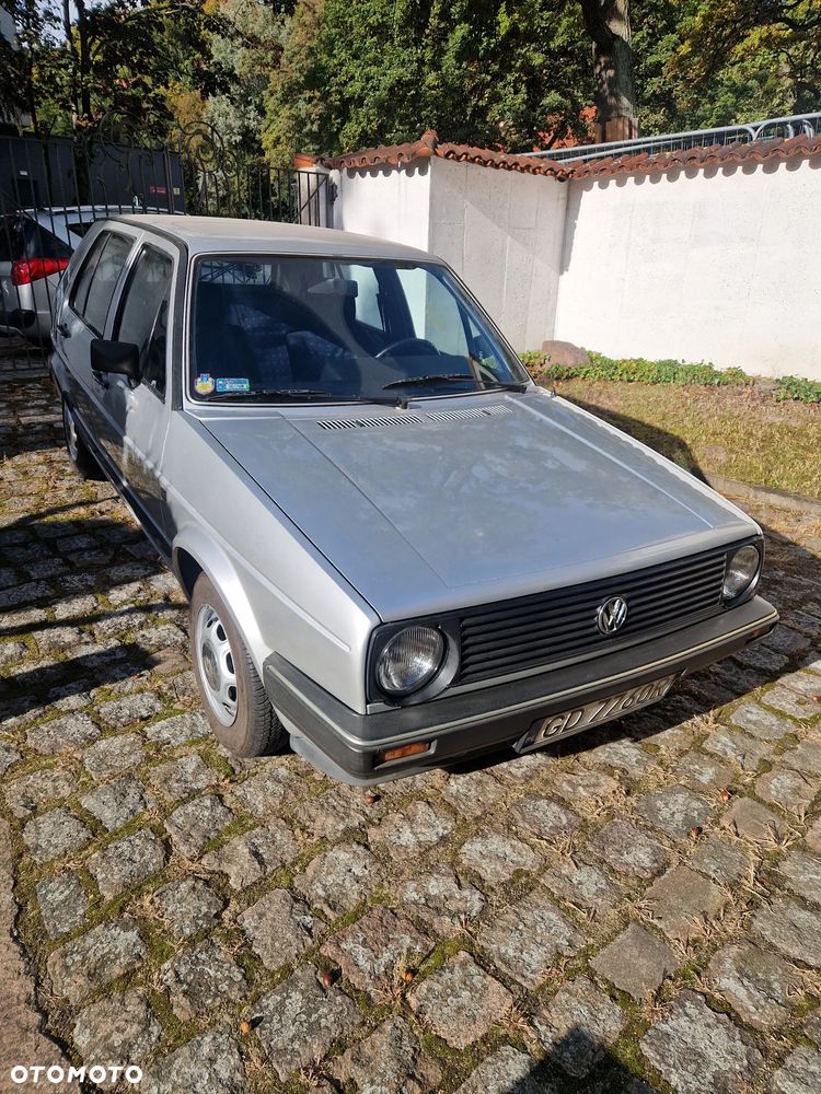 Volkswagen Golf - 5