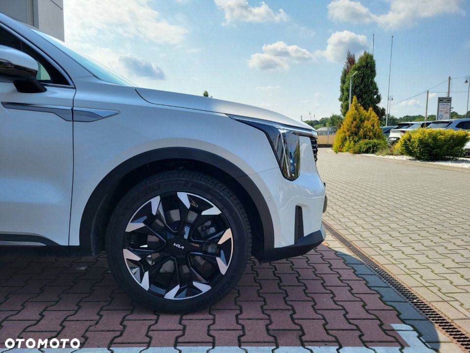 Kia Sorento - 37
