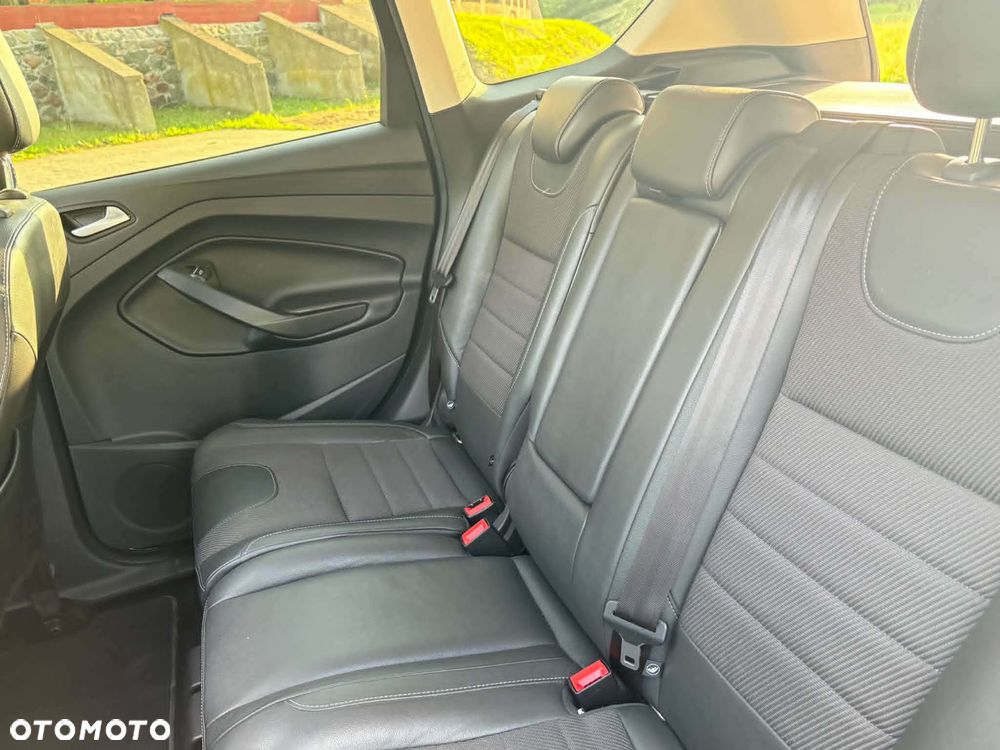 Ford Kuga 2.0 TDCi 4x4 Individual - 25
