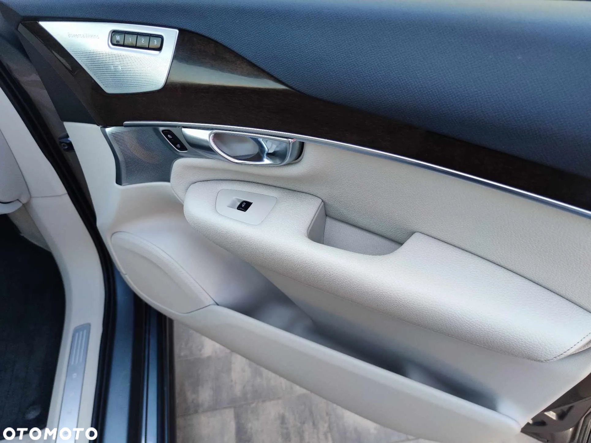 Volvo XC 90 T6 AWD Geartronic Inscription - 27