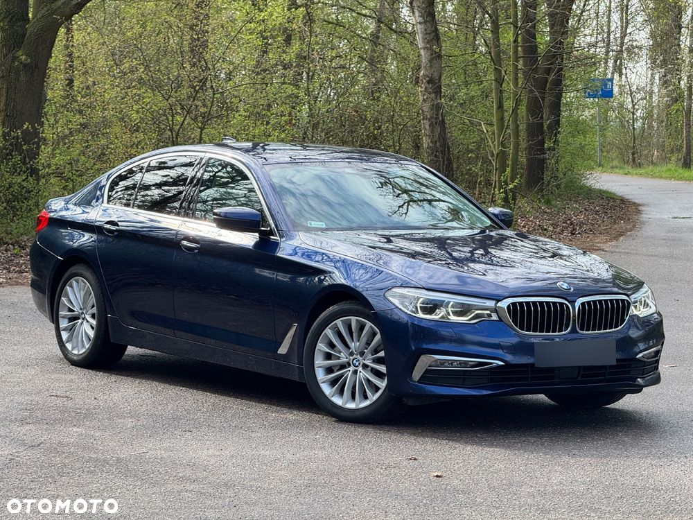 BMW Seria 5 530i xDrive Luxury Line - 3